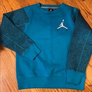 Like new!!   Jordan crew neck sweatshirt